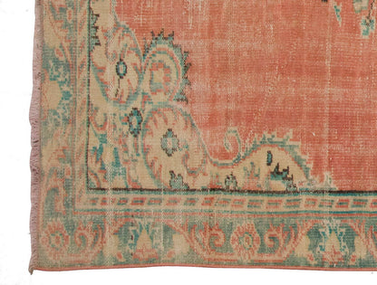 Vintage Rug 5'3" x 9" feet  160 x 275 cm