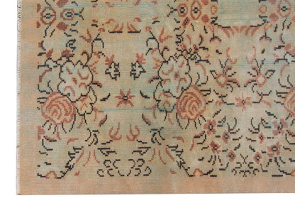 Vintage Rug 5'7" x 8'10" feet  170 x 270 cm
