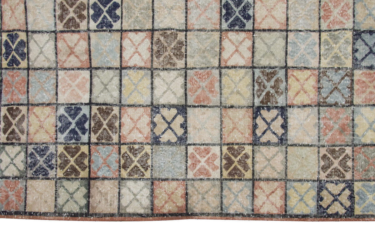 Vintage Rug 6'3" x 9'6" feet  190 x 290 cm