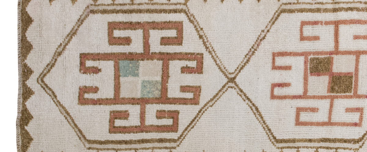 White Herki Runner Rug 3'1" x 10'2" feet 93 x 310 cm