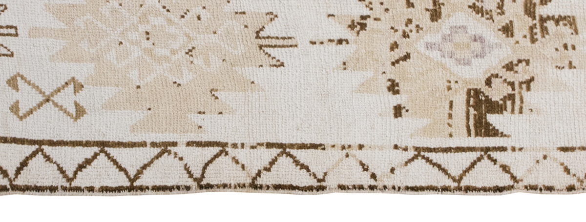 White Herki Runner Rug 3'3" x 11' feet 100 x 335 cm