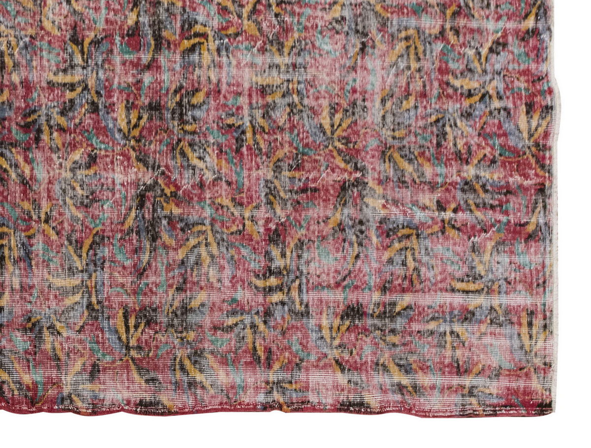 Zeki Muren Rug, Vintage Large Rug, 6'8" x 9'7" feet 204 x 292 cm