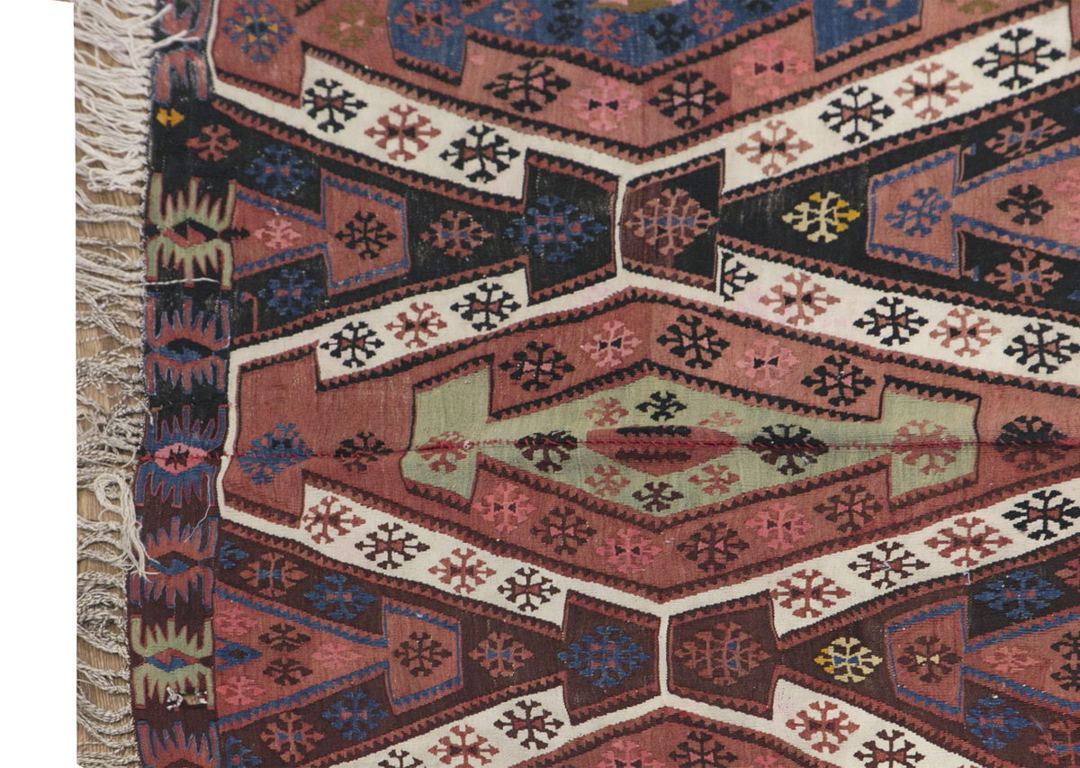 Adana Kilim, 173 x 395 cm / 5'8 x 13 feet