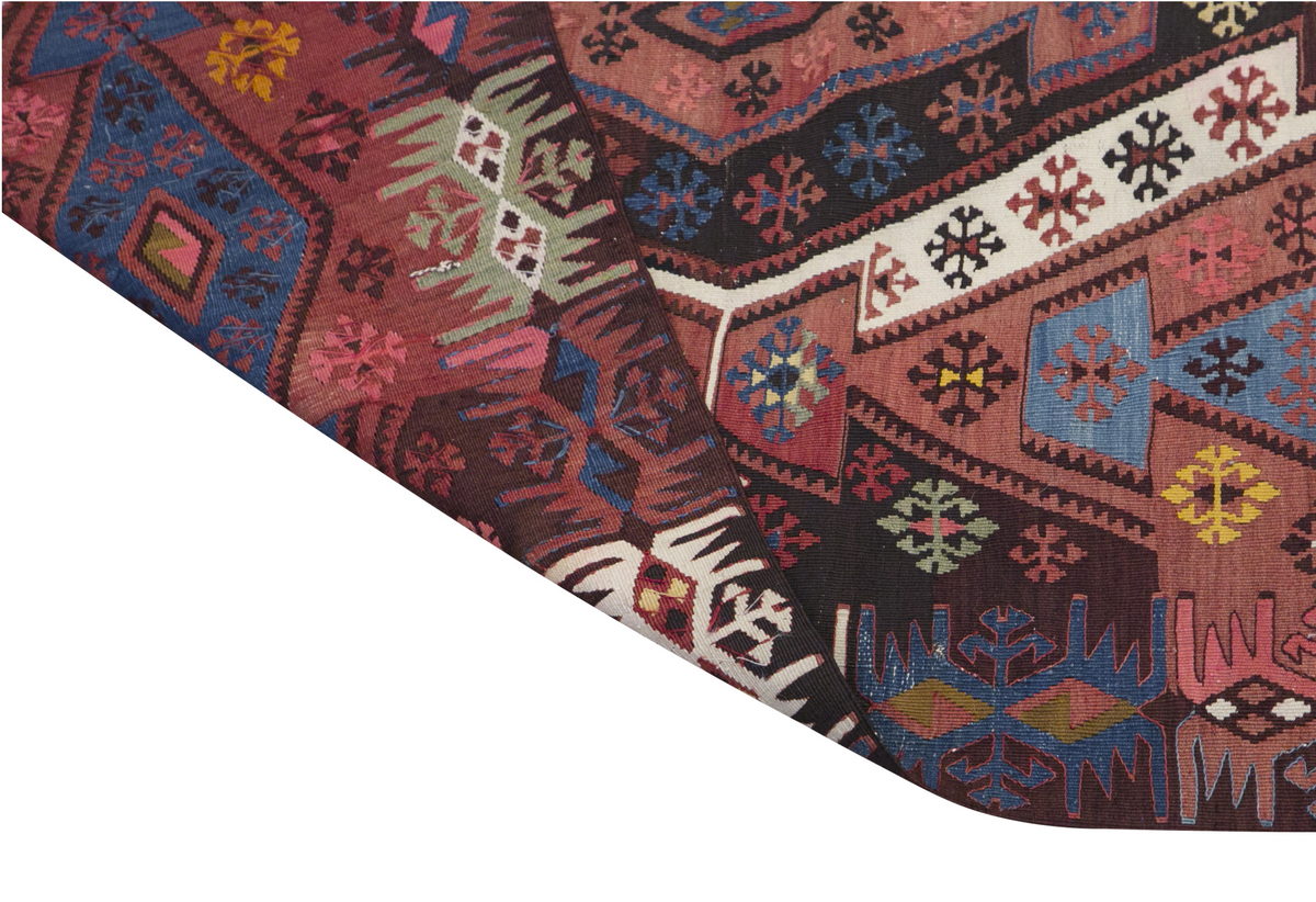 Adana Kilim, 173 x 395 cm / 5'8 x 13 feet