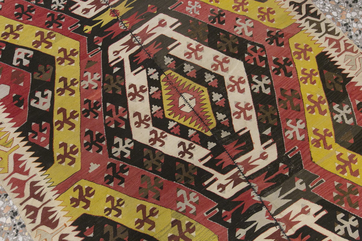 anatolian tribal, 176x426 cm, 6x14 oversized kilim