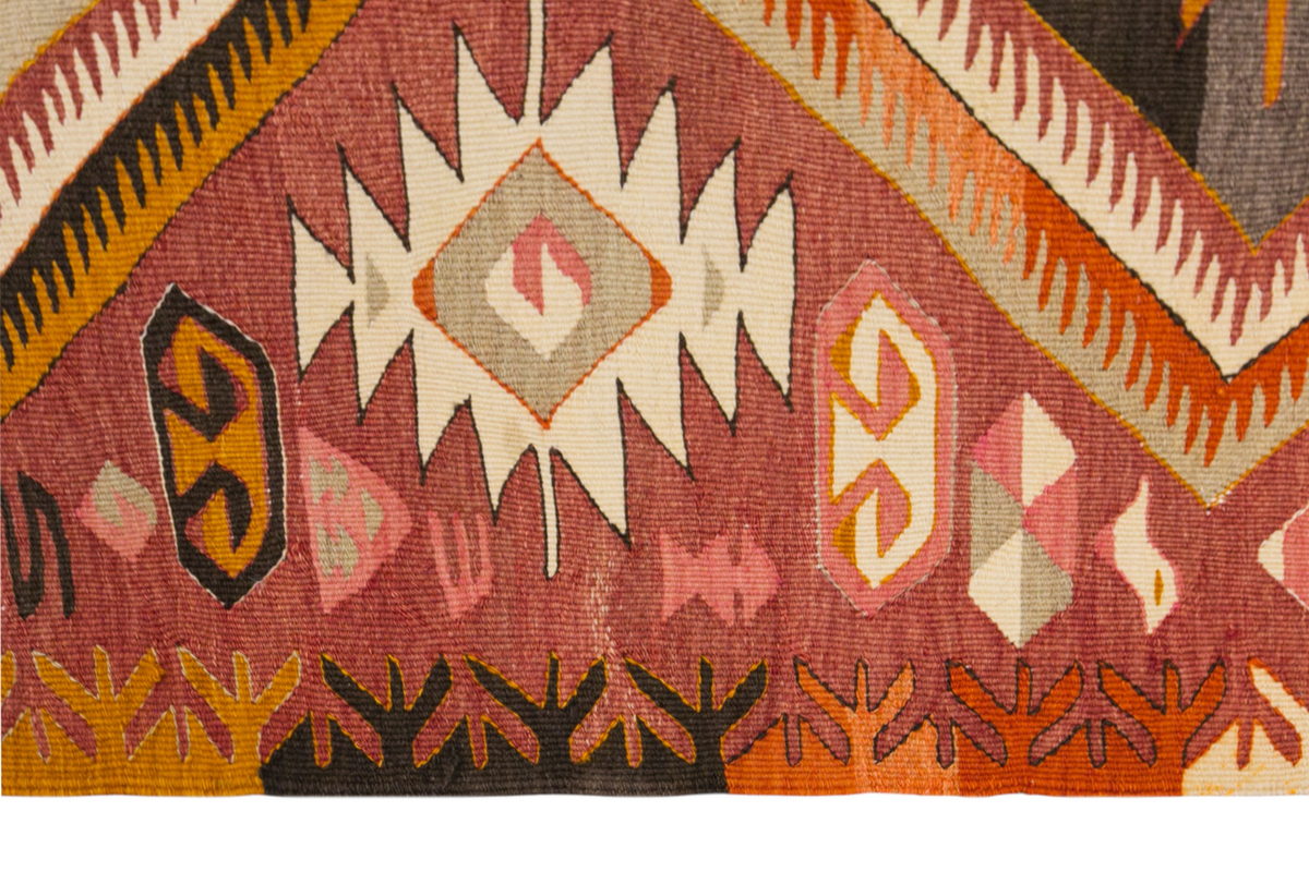 anatolian tribal, 177x277 cm, 6x9 large kilim