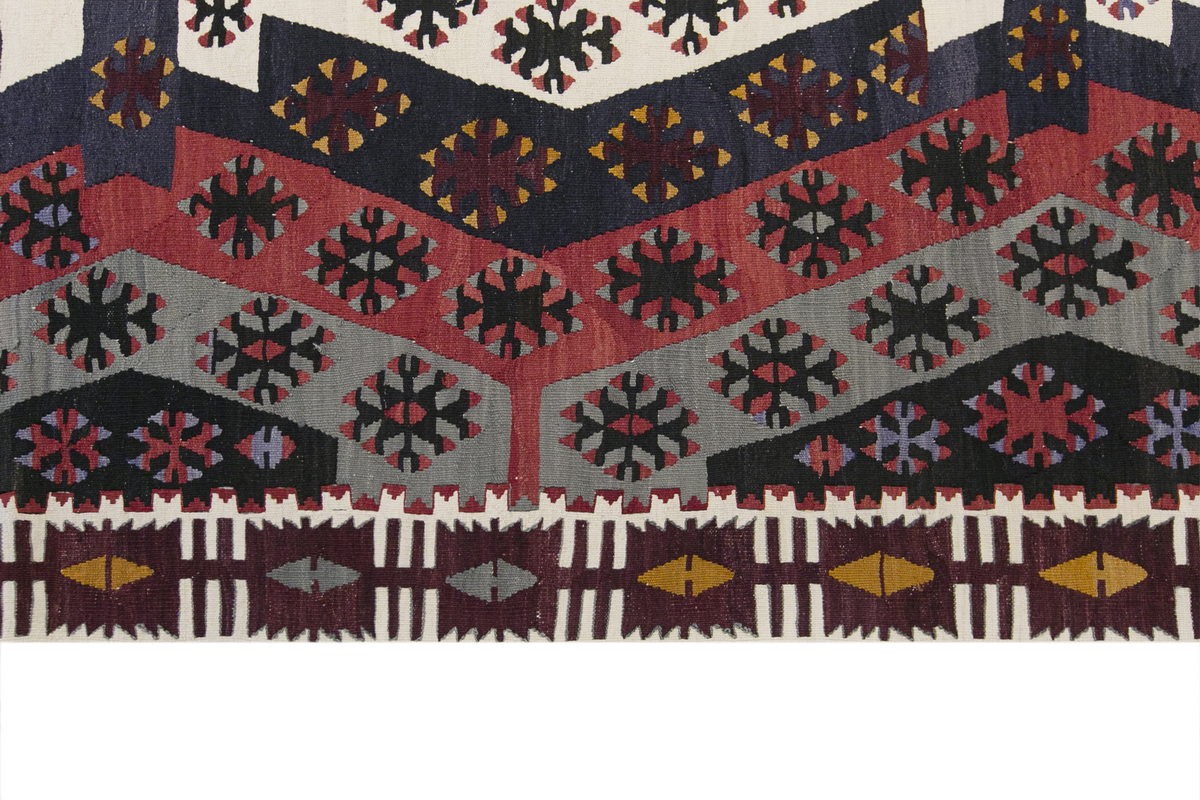 anatolian tribal, 194x338 cm, 6x11 large kilim