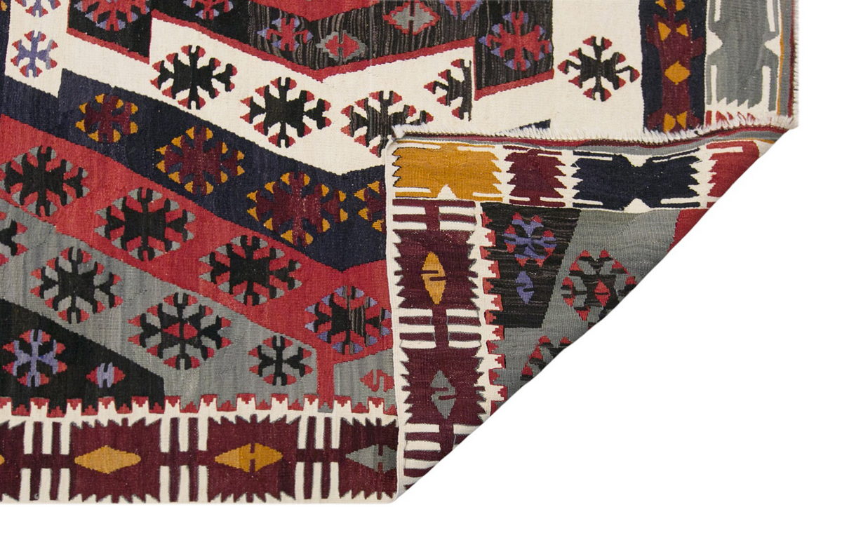 anatolian tribal, 194x338 cm, 6x11 large kilim