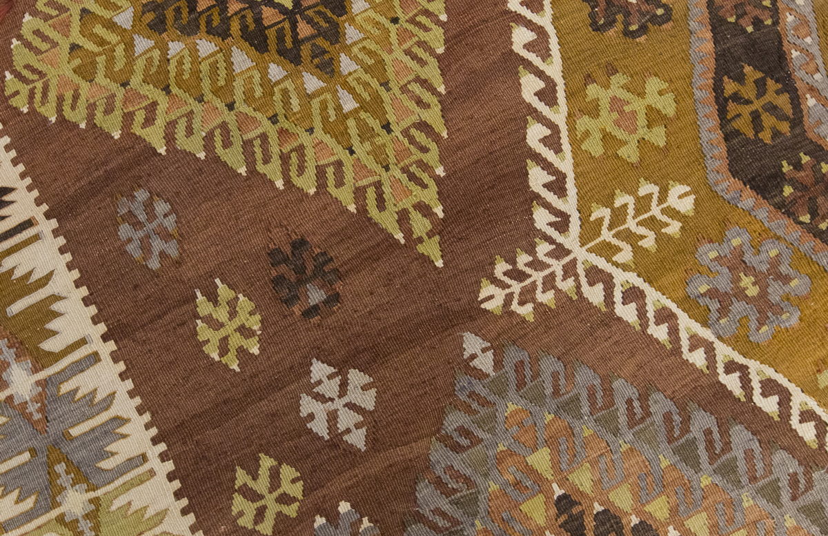 anatolian tribal, 212x356 cm, 7x12 oversized kilim
