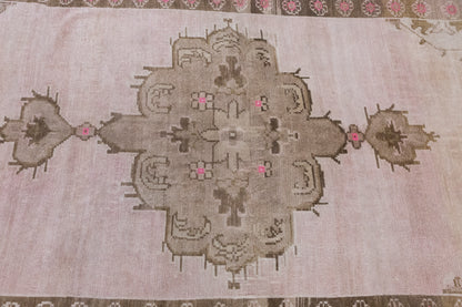 Antique Oriental Rug 186x385 cm (6'1" x 12'7")