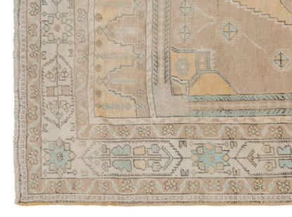 Antique Oushak – Boho Home Decor, 5'4" x 9'5" (163 x 286 cm)