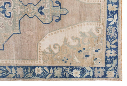 Area Ru 4'5 x 6'9 feet, 134 x 205 cm Rug