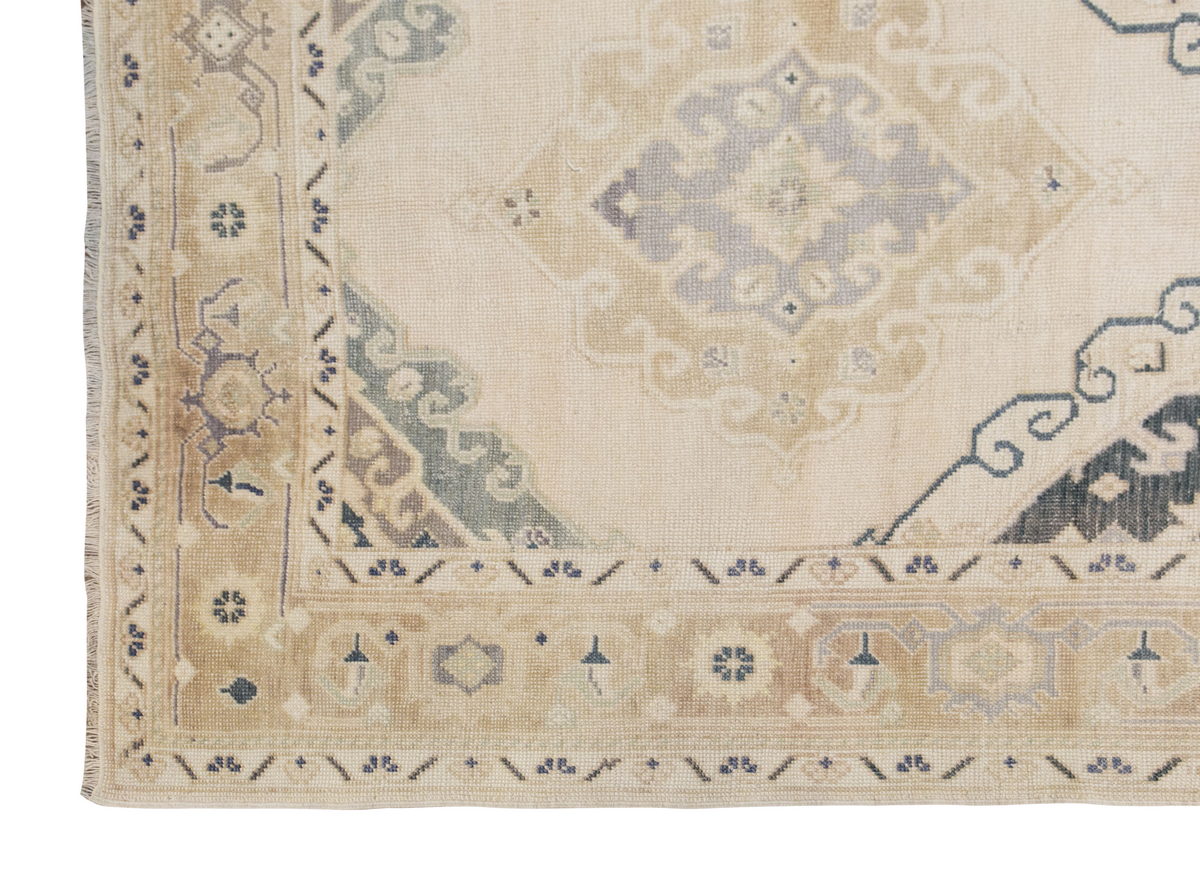Area Rug,  5'2 x 11 feet / 157 x 335 cm