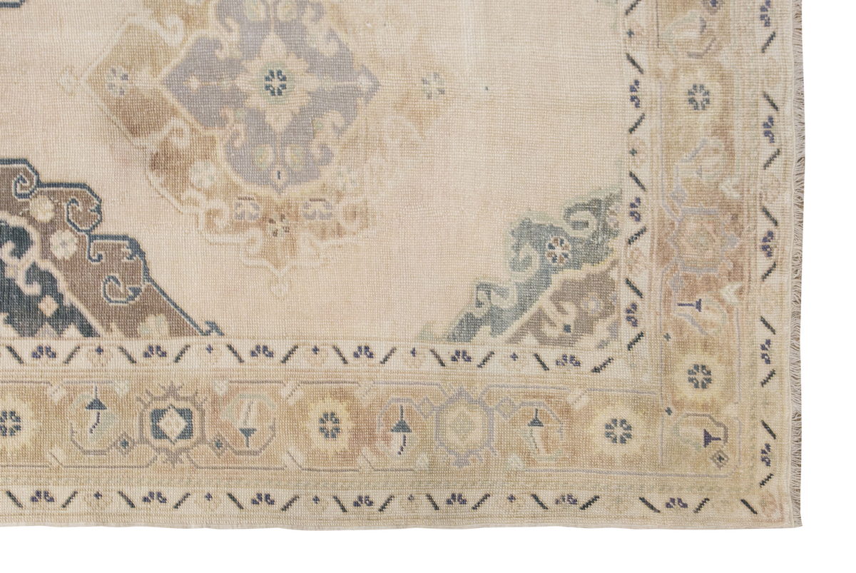 Area Rug,  5'2 x 11 feet / 157 x 335 cm