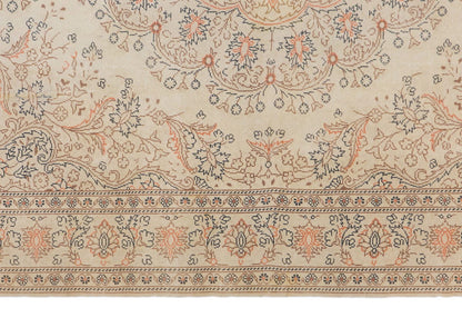 Authentic Vintage Anatolian Handwoven Wool Rug – 197x288 – 1960s