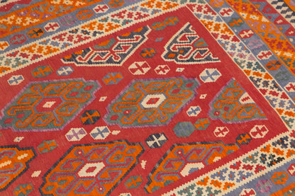 Avşar Kilim, 178 x 300 cm / 6 x 10 feet