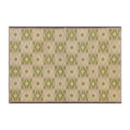 Besarabian Kilim, 120 x 172 cm / 4 x 5'8 feet