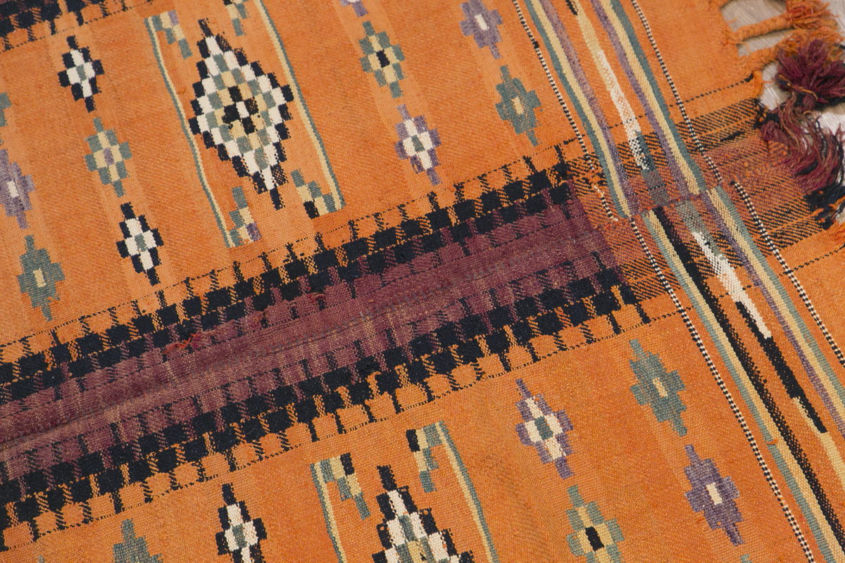 Besarabian Kilim, 162 x 235 cm, 5'4 x 7'9 feet