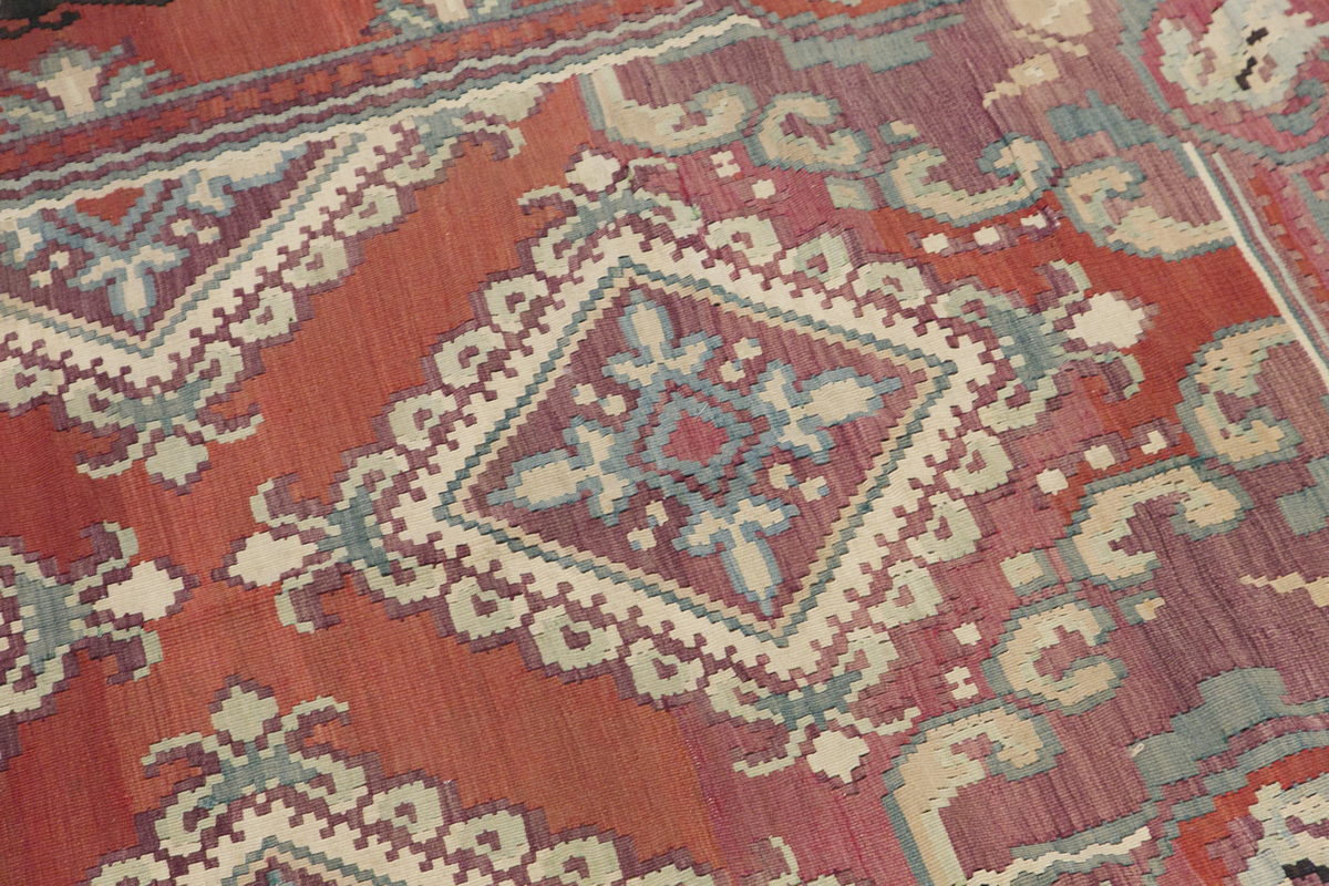 Bessarabian Sharkoy Kilim, 212 x 320 cm / 6'11 x 10'6 feet