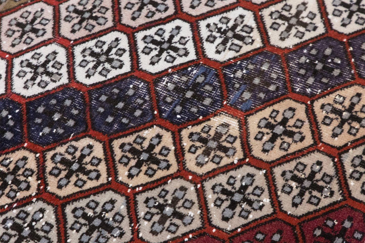 Bohemian Turkish Area Rug (3.9 x 7.9 ft.)