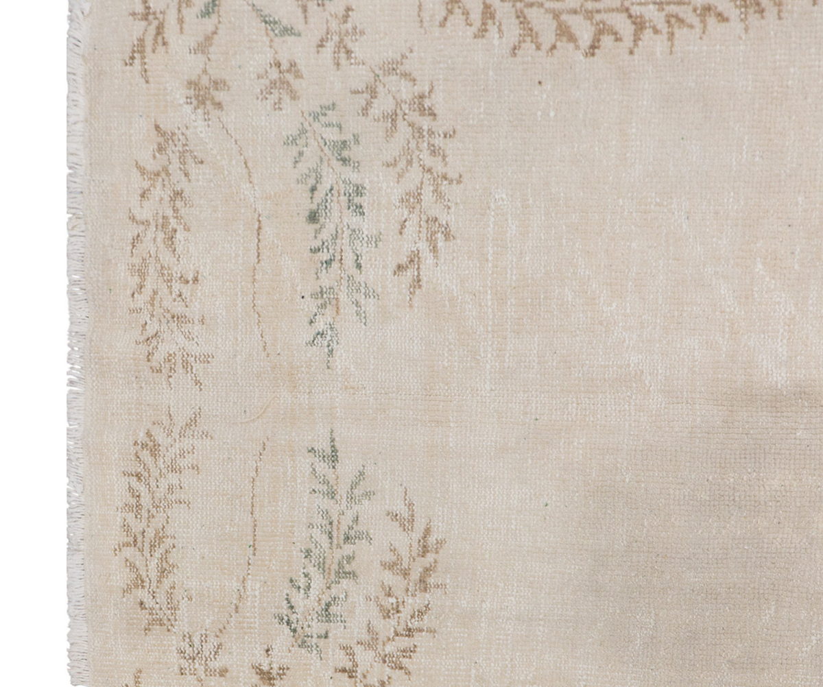 Boho Vintage Wool Rug 6'0" x 10'2" | Handwoven Turkish Carpet with Rustic Anatolian Motifs