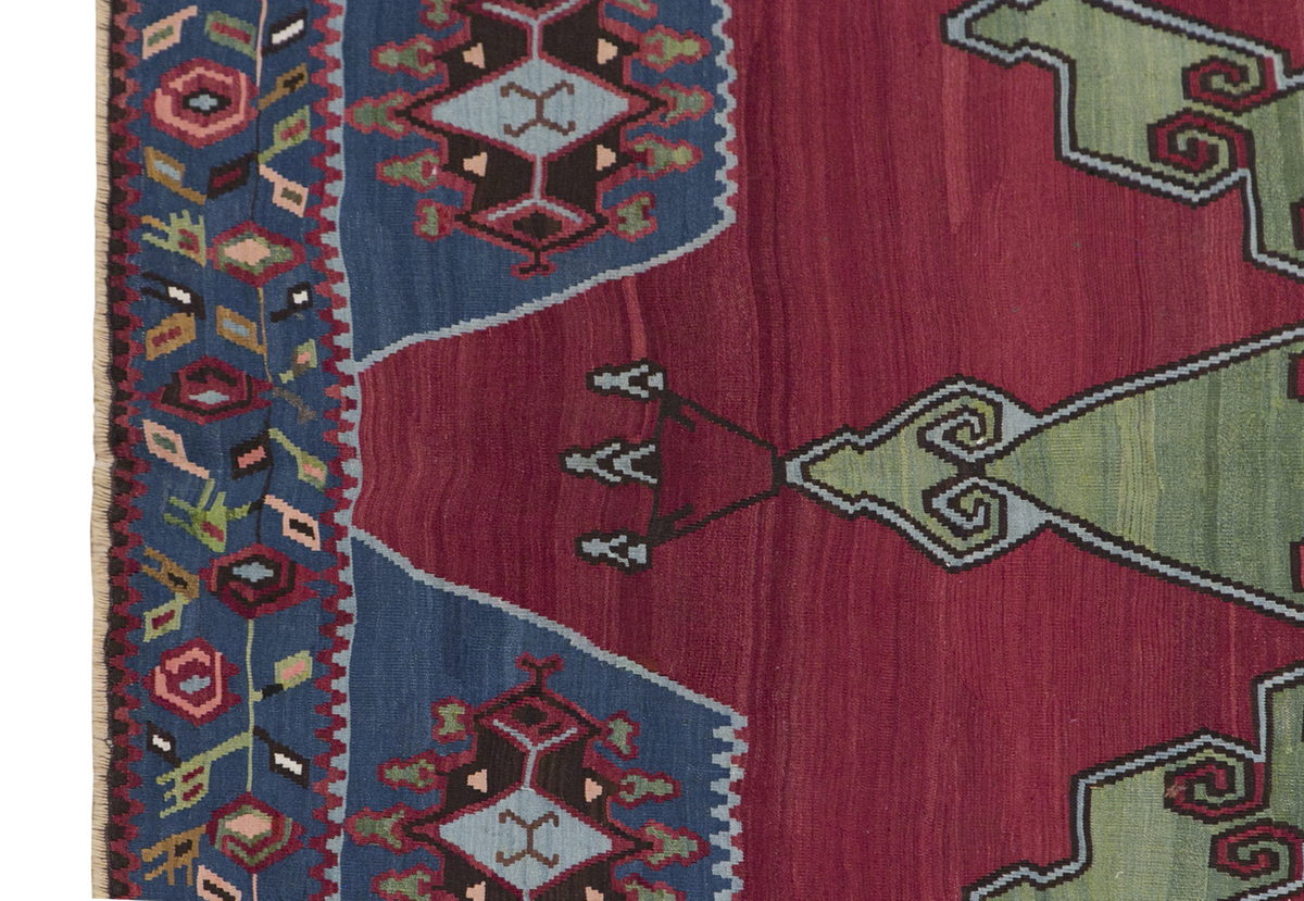 Caucasian Azerbaijan Kilim, 184 x 278 cm / 6 x 9'1 feet