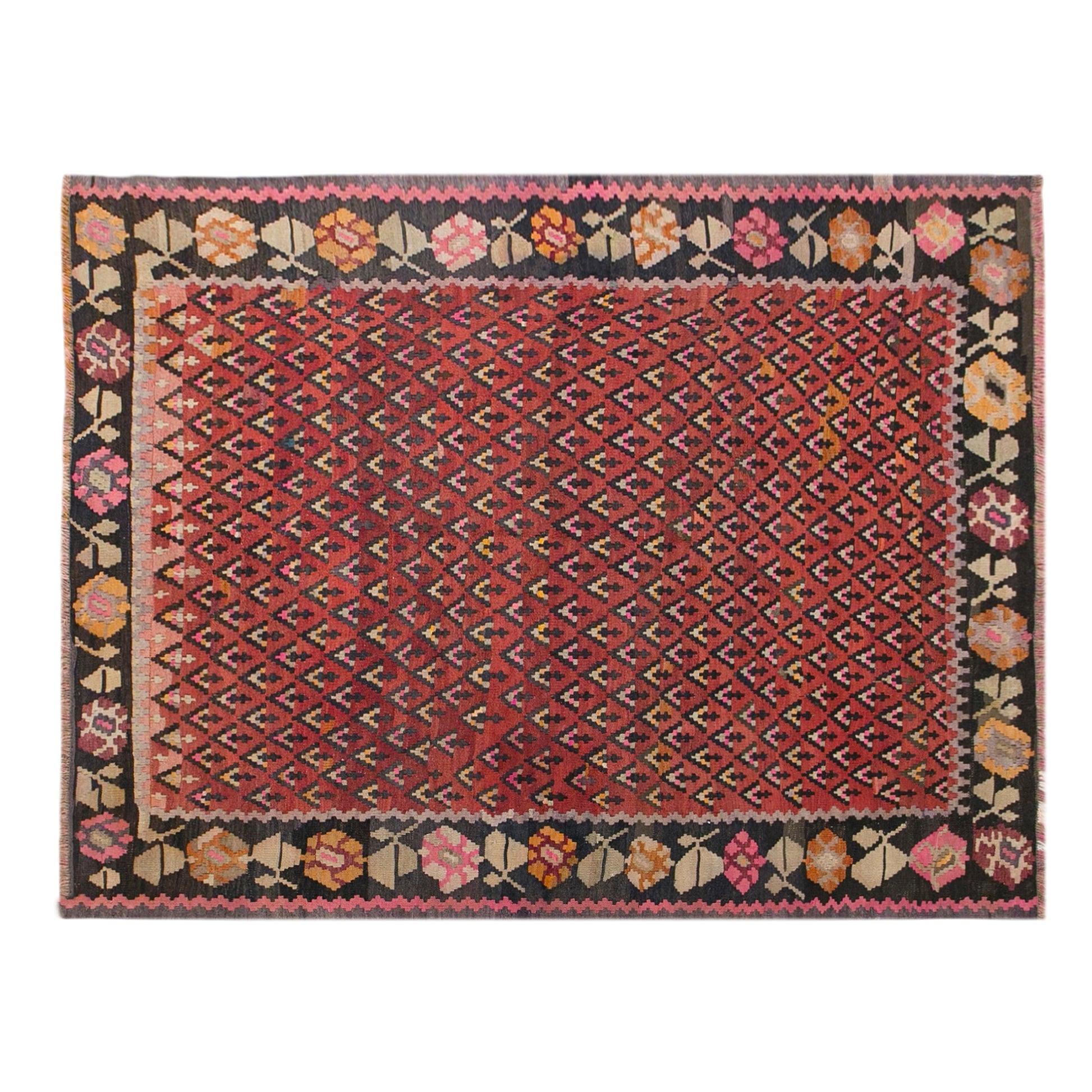 Caucasian Karabağ Kilim, 142 x 190 cm / 4'8 x 6'3 ft