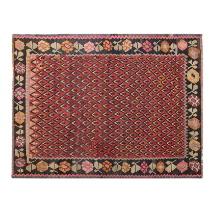Caucasian Karabağ Kilim, 142 x 190 cm / 4'8 x 6'3 ft