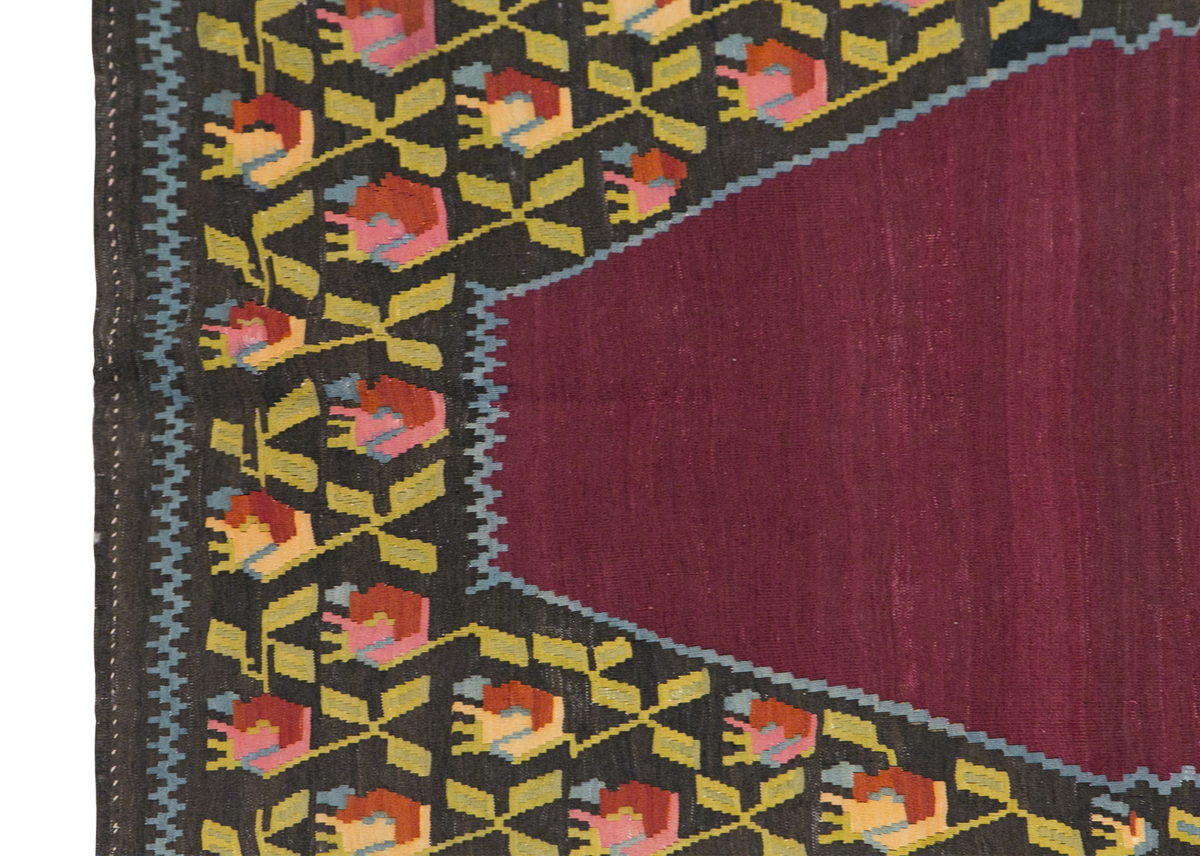 Caucasian Karabağ Kilim, 127 x 215 cm / 4'2 x 7 feet