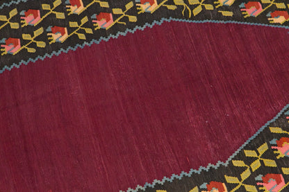 Caucasian Karabağ Kilim, 127 x 215 cm / 4'2 x 7 feet