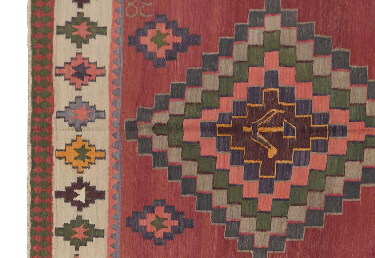 Caucasian Kilim, 177 x 315 cm / 6 x 10'4 feet