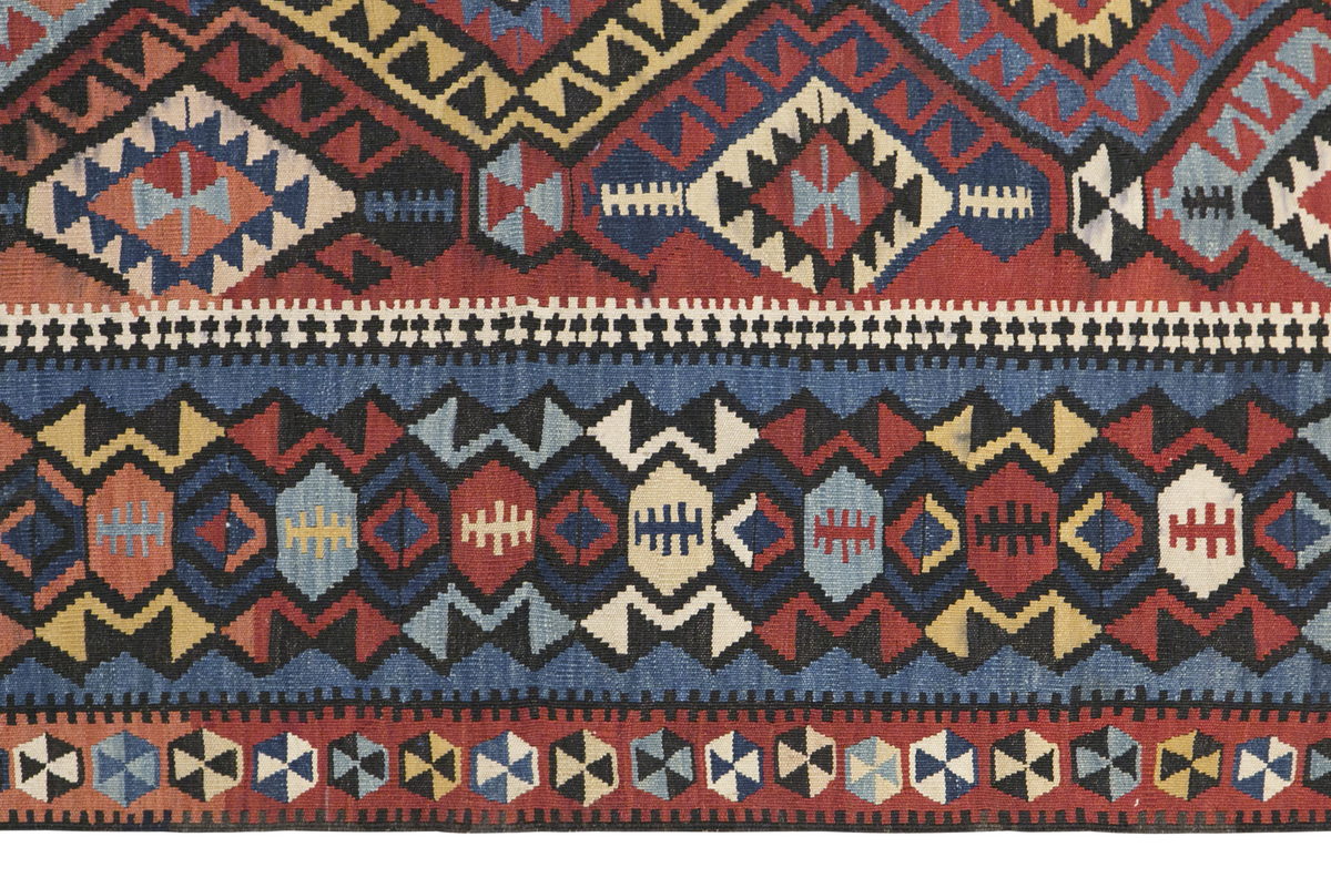 Caucasian Kilim Rug, 197 x 320 cm / 6'6 x 10'6 feet