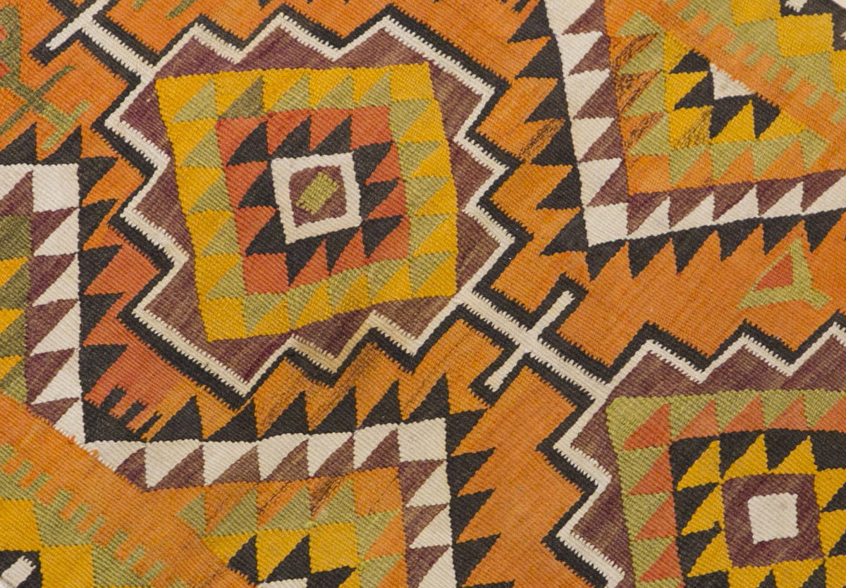 Central anatolian kilim, 2.7 x 8.8 ft kilim, 79 x 266 cm