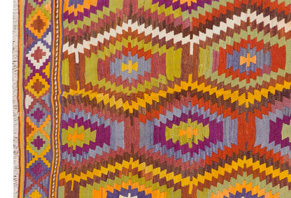 Denizli Tavas Kilim, West Part of Turkey, 153 x 202 cm / 5 x 6'8 feet