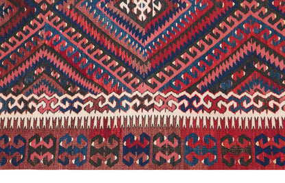 Fethiye Kilim, 180 x 275 cm / 6 x 9 feet