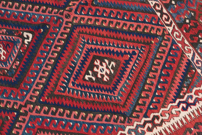 Fethiye Kilim, 180 x 275 cm / 6 x 9 feet