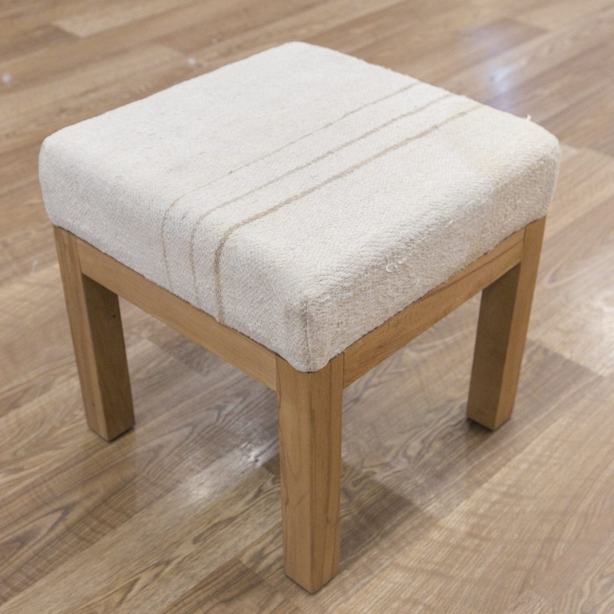 Footstool Decorative Bench 19x18x19
