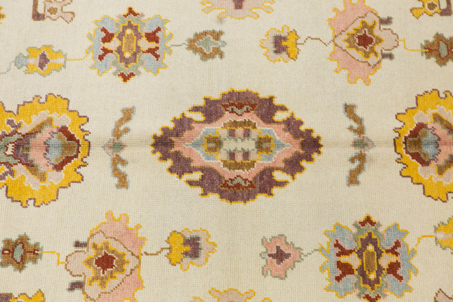 Genuine Oushak Rug, 5'7 x 7'3 ft / 170 x 220 cm