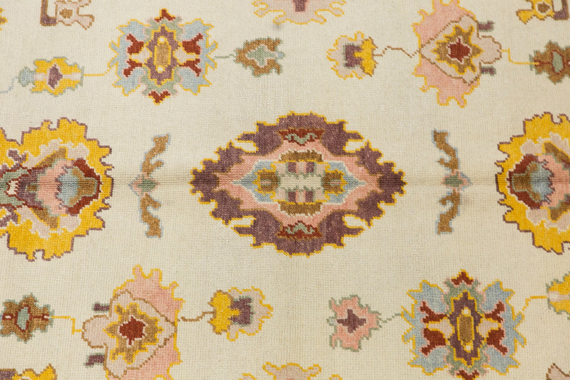 Genuine Oushak Rug, 5'7 x 7'3 ft / 170 x 220 cm