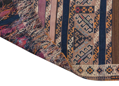 Hakkari Kilim, 150 x 180 cm / 5 x 6 feet
