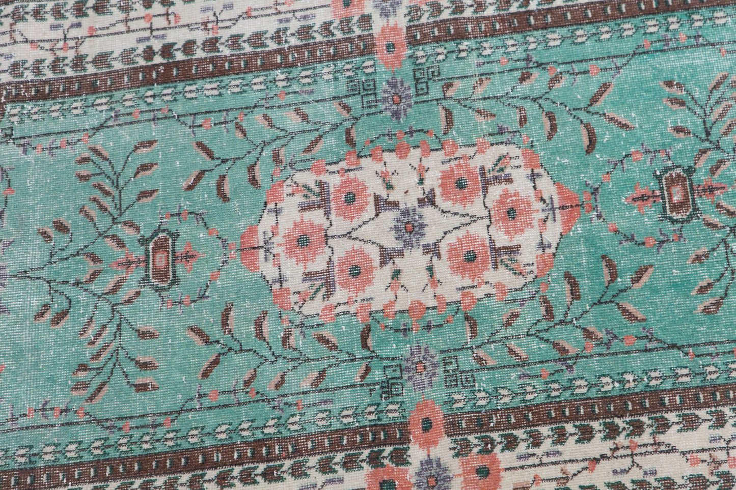 Handmade Oushak Rug   3'11" x 6'9" feet, 120 x 205 cm