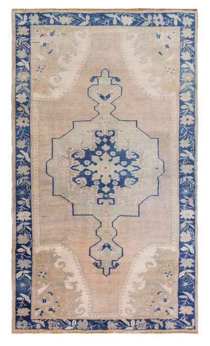 Handmade Turkish Rug, 4'6 x 7'6 cm, 137 x 228 cm Rug