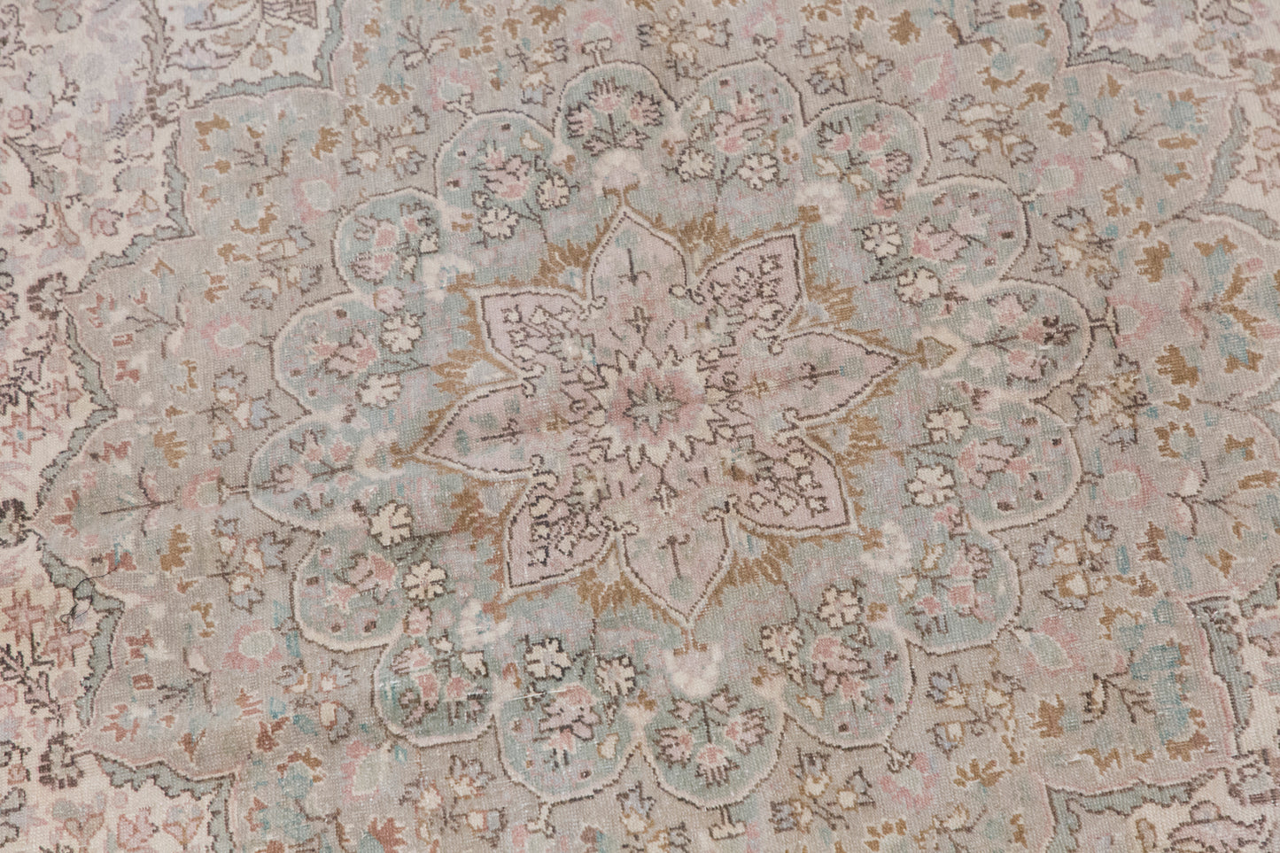 Handmade Turkish Rug 182x290 cm (6'0" x 9'6")