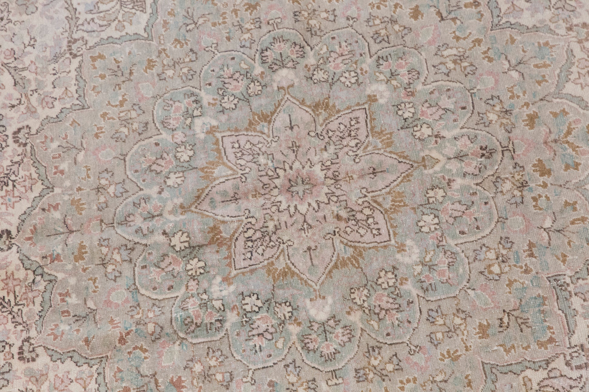 Handmade Turkish Rug 182x290 cm (6'0" x 9'6")