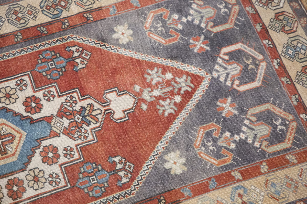 Handmade Vintage Turkish Oushak Rug 104x215 cm (3.4x7 ft)