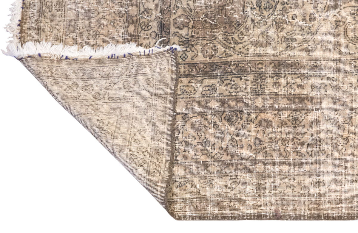 Handwoven Area Rug, 9 x 12'5 ft / 276 x 378 cm