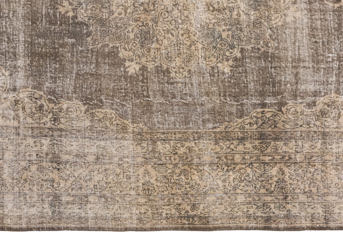 Handwoven Area Rug, 9 x 12'5 ft / 276 x 378 cm
