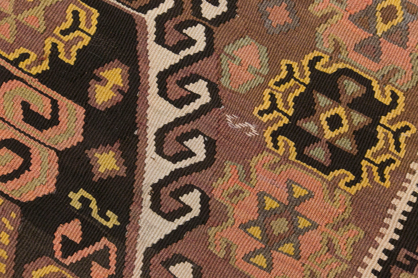 Handwoven Kars Kilim – 130 x 435 cm (4.3 x 14.3 ft)