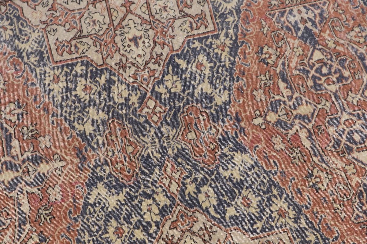 Handwoven Turkish Area Rug 6'3 x 9'1 ft | Vintage Wool Carpet