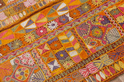 Handwoven Vintage Arabi Kilim, 140 x 260 cm (4.6 x 8.5 ft)